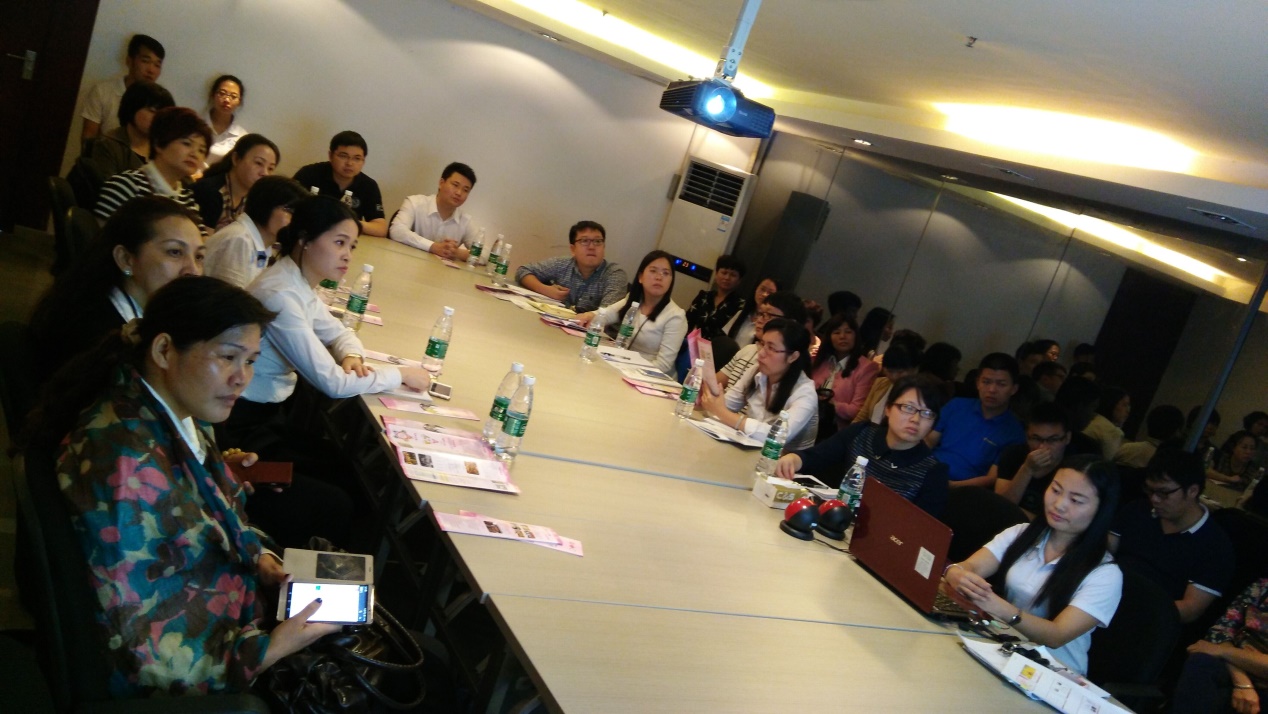 深圳市妇联“阳光妈妈”项目末期评估顺利开展
